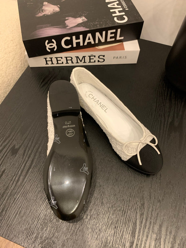 CC 25 Ballerina in tessuto bianco grosgrain nero