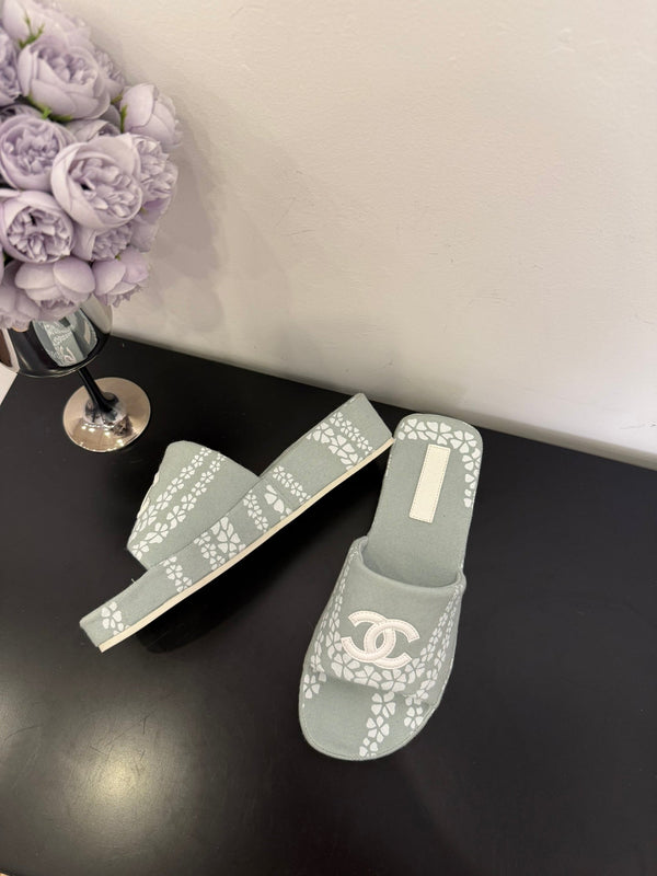 CC 25 Flower Slippers Blue Fabric 330769