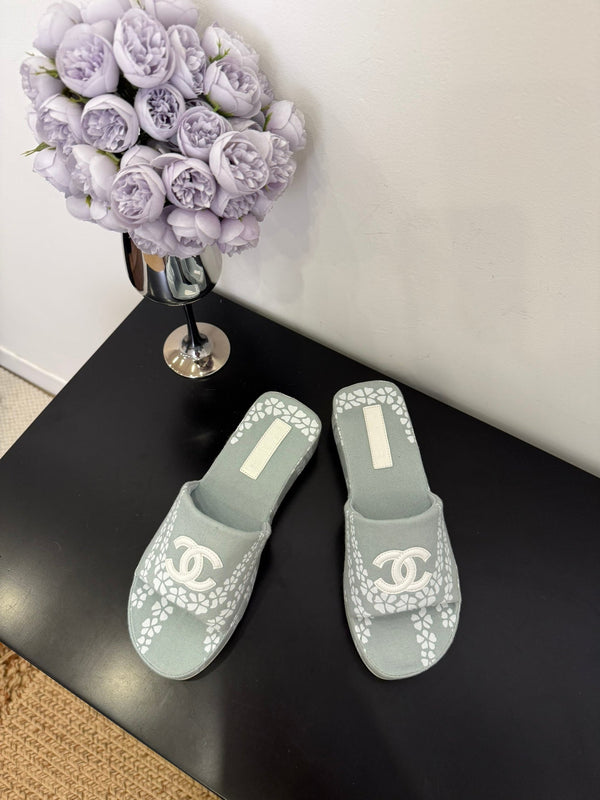 CC 25 Flower Slippers Blue Fabric 330769