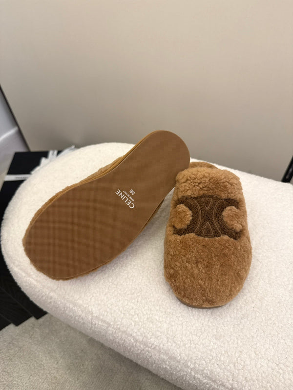 CL Elena Mule in Shearling 10mm Brown Wool 435861