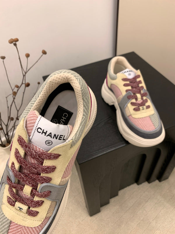 CC Alexander McQueen Sneakers Multicolor Suede and Tweed Fabric 537193