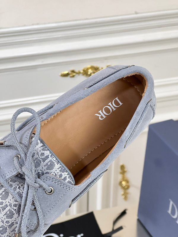 CD GRANVILLE BOAT SHOE STONE SUEDE