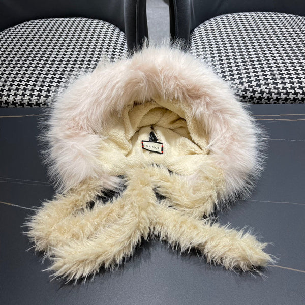 BEANIE HAT IN COLORFUL WOOL AND RABBIT FUR 392116