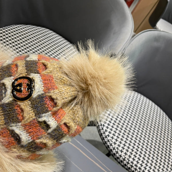 BEANIE HAT IN COLORFUL WOOL AND RABBIT FUR 392117