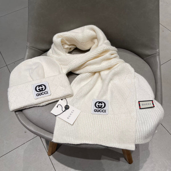 SET SCIARPA E CAPPELLO IN CASHMERE BIANCO E PELLICCIA DI LAPIN 397373