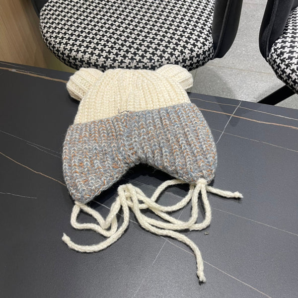 KNITTED BEANIE HAT WITH CUTE EARS IN WHITE MIX GRAY WOOL 403484