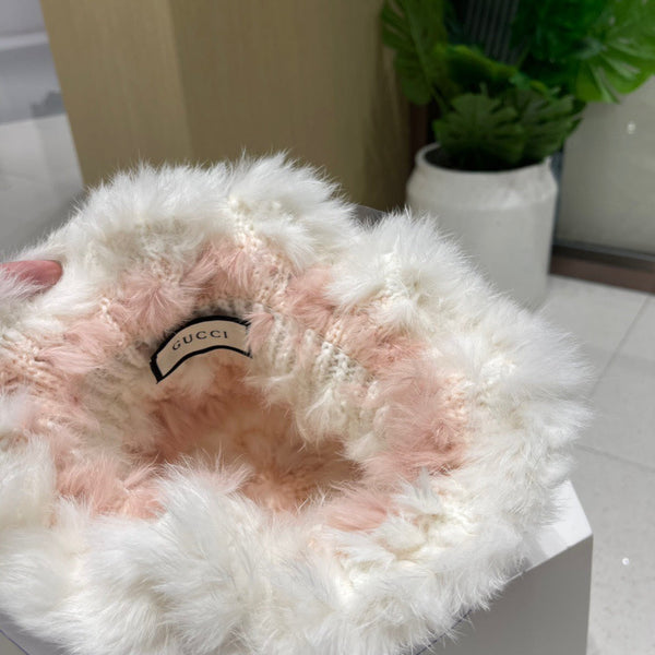 BUCKET HAT IN LIGHT PINK MIX WHITE RABBIT FUR 404639