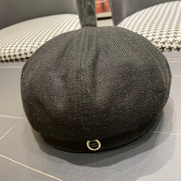 BERET HAT IN BLACK FABRIC 420941