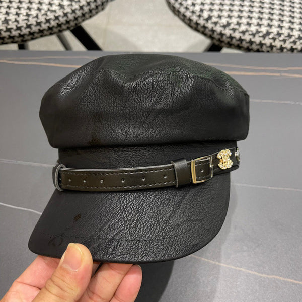BAKER BOY CAP IN BLACK CALFSKIN 420946