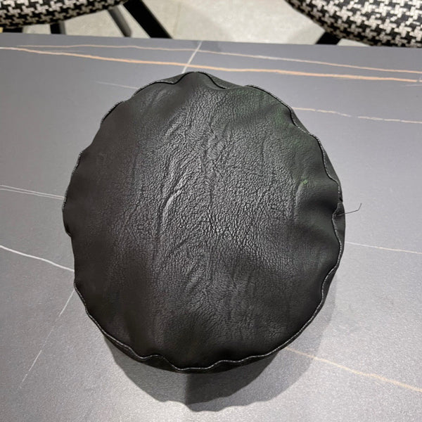 BAKER BOY CAP IN BLACK CALFSKIN 420946