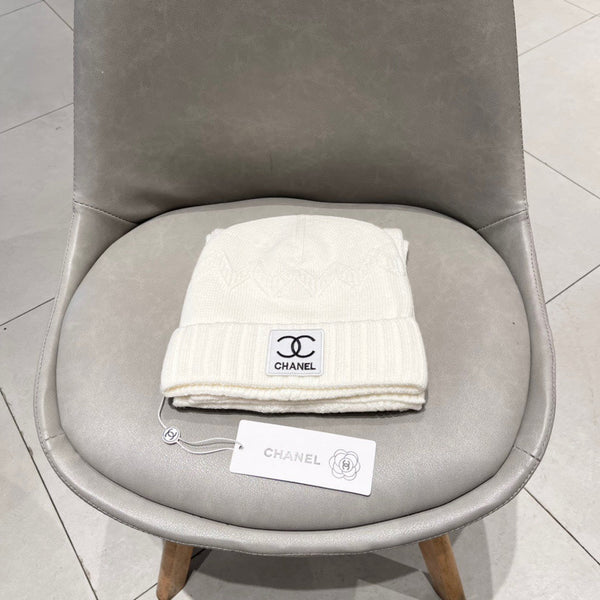 SET BEANIE HAT AND SCARF WHITE 427885