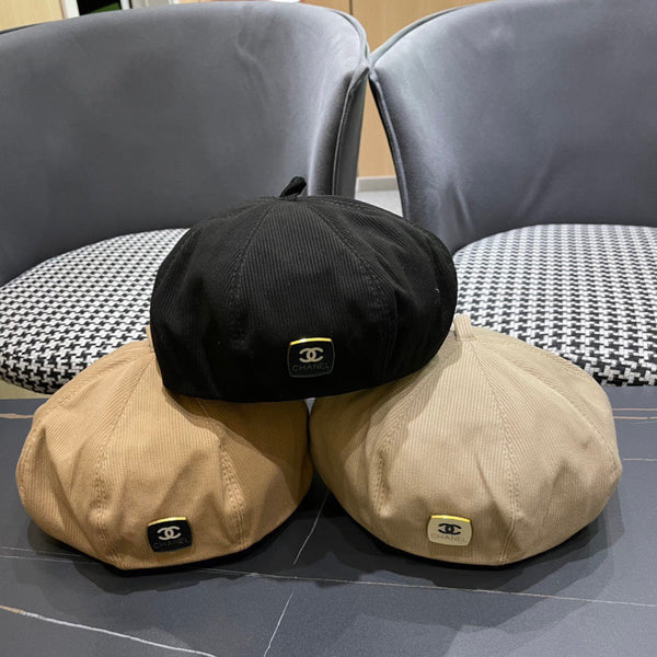 CAPPELLO BASCO IN VELLUTO A COSTE NERO 429844