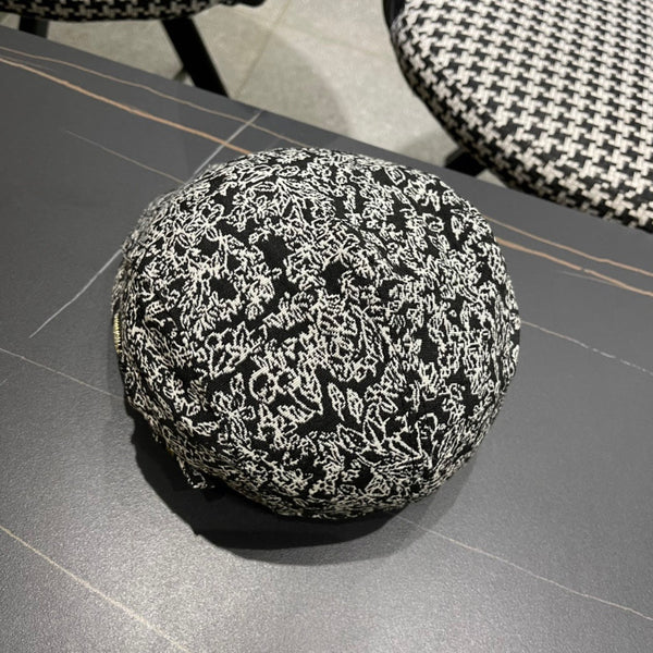 BAKER BOY CAP IN BLACK MIX WHITE FABRIC 431519