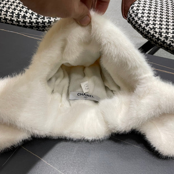 PLUSH WINTER HAT COLORFUL 431201