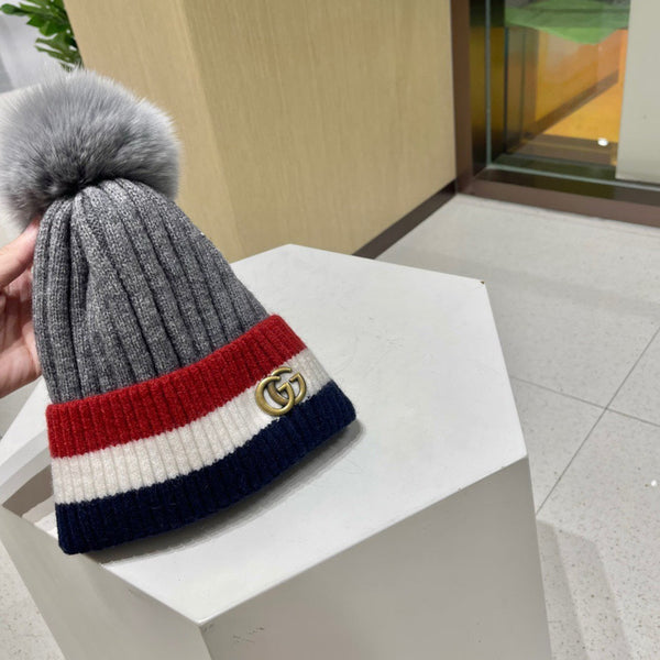 BEANIE HAT IN COLORFUL WOOL 434722