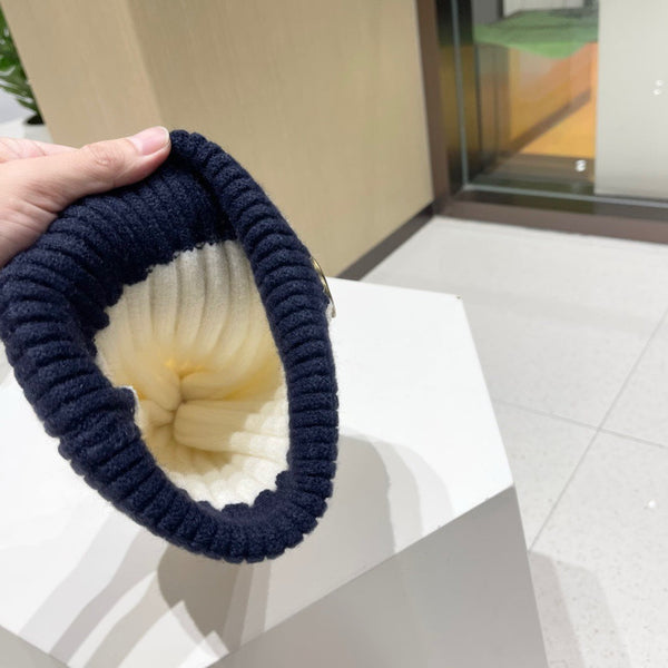 BEANIE HAT IN COLORFUL WOOL 434724