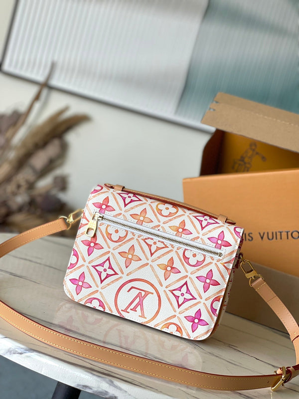 BORSA MÉTIS 25 IN TELA CON MONOGRAMMA CORALLO E FERRAMENTA ORO