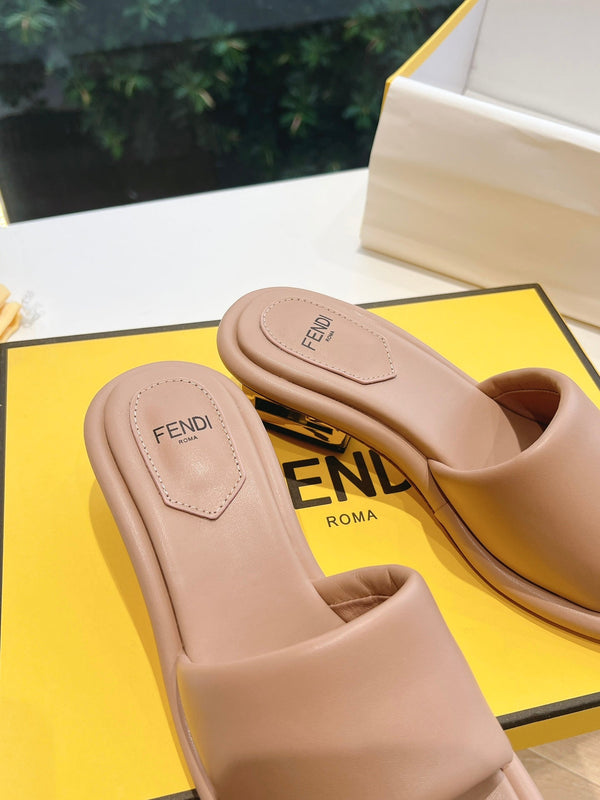 FF Baguette Slides Women 45 Nappa Leather Light Brown