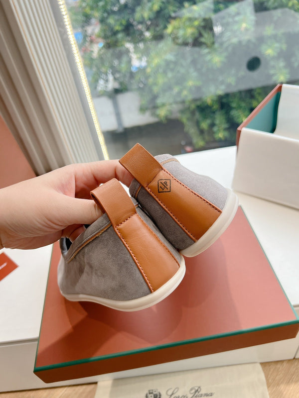 Mocassino Venice Walk in pelle scamosciata grigia