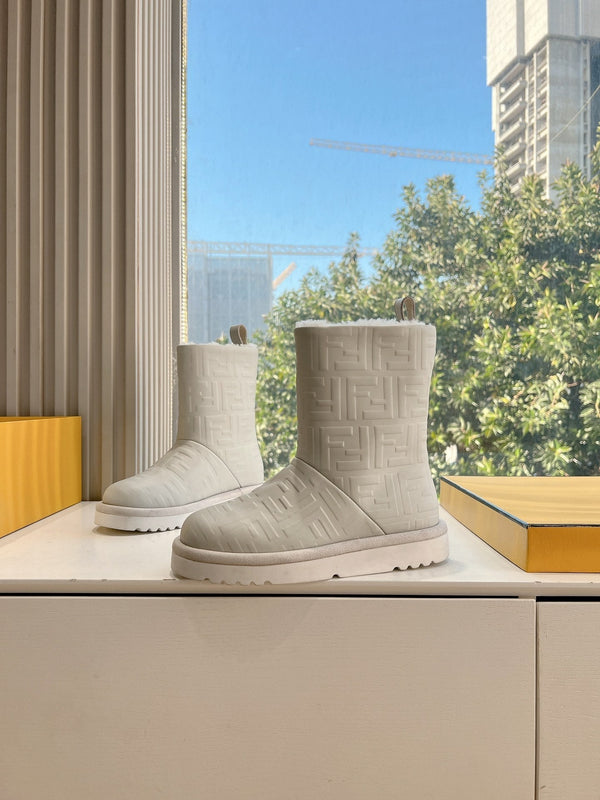 Fendi Apres Chic with FF chamois Boots Grey Cowhide 475231