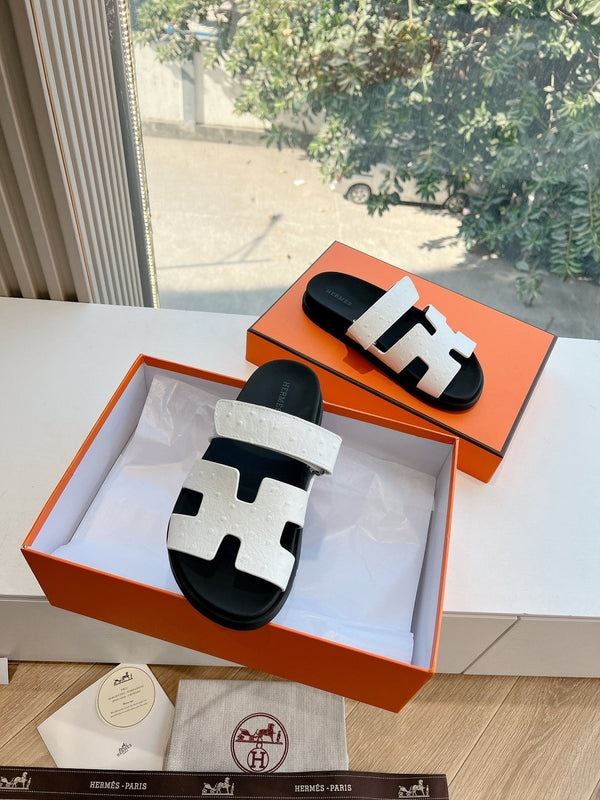 HM Chypre Sandal White Ostrich Leather 202801