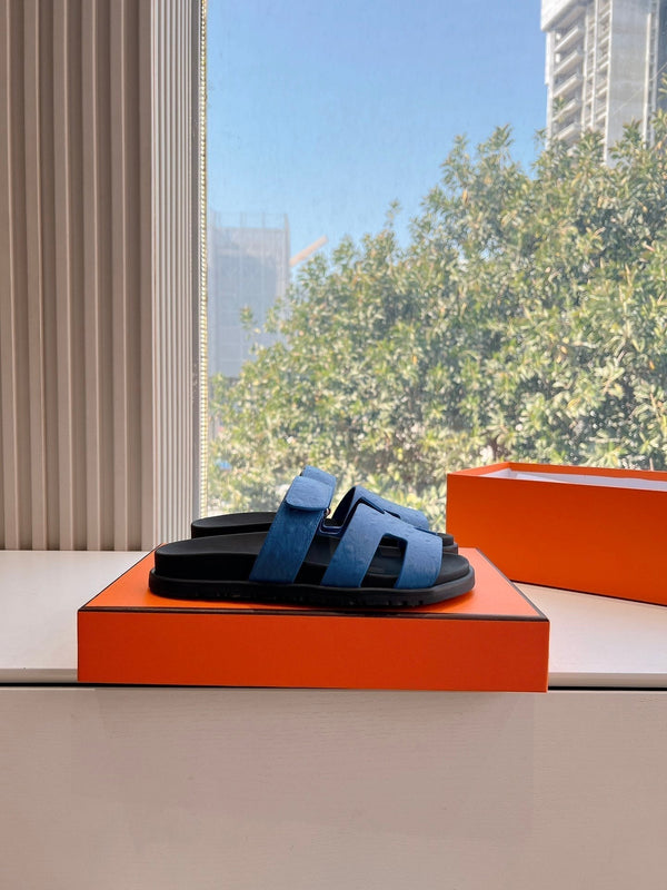 SANDALO CYPRUS IN VITELLO GRANULATO BLU COBALTO