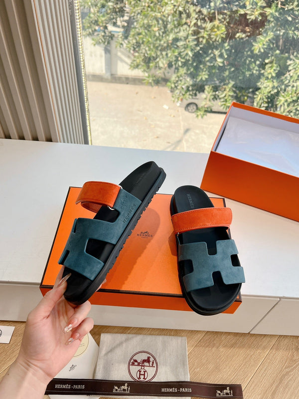 CHYPRE SANDAL IN TEAL GREEN MIX FIRE ORANGE SUEDE