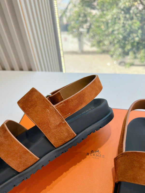 Sandalo HM 25 Genius in pelle scamosciata dorata e vitello nero