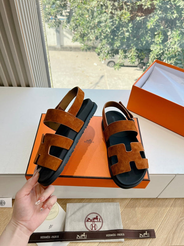 Sandalo HM 25 Genius in pelle scamosciata dorata e vitello nero