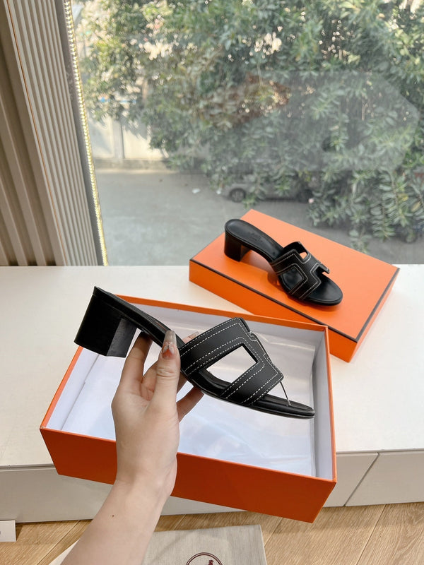 SANDALO OASIS IN PELLE DI VITELLO MIX BIANCO NERO