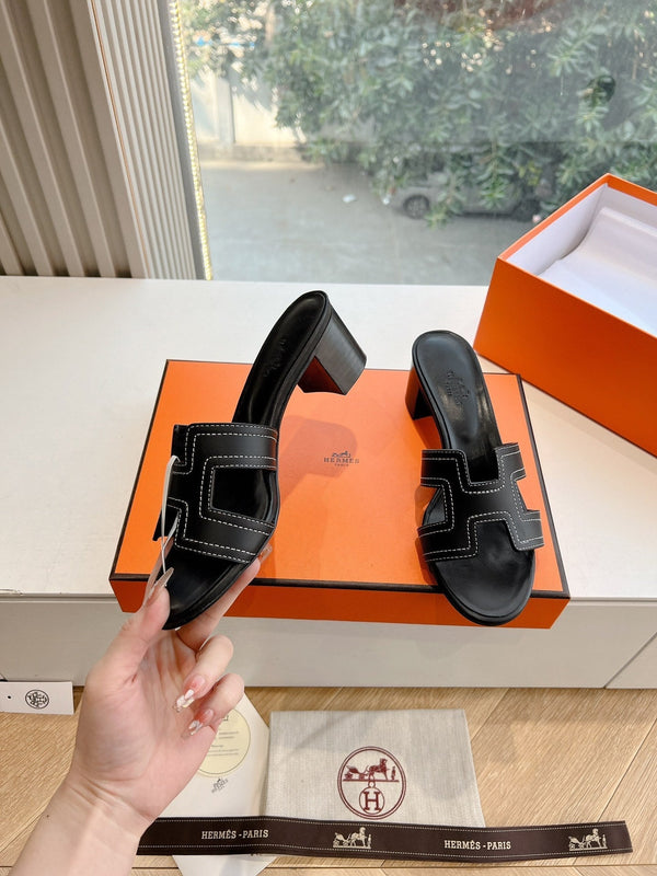 SANDALO OASIS IN PELLE DI VITELLO MIX BIANCO NERO