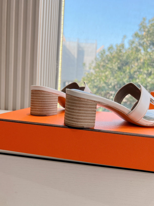 SANDALO OASIS IN VITELLO BIANCO