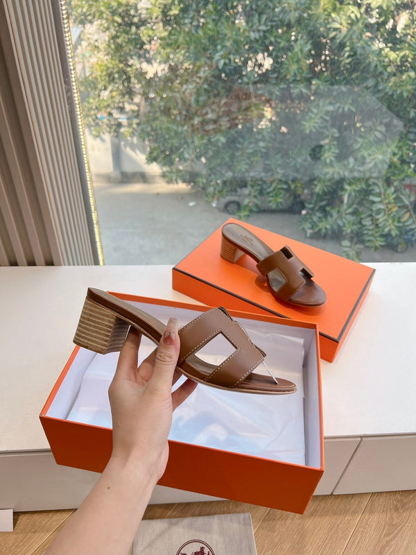 HM 25C Oasis sandal Caramel Brown Leather 202841