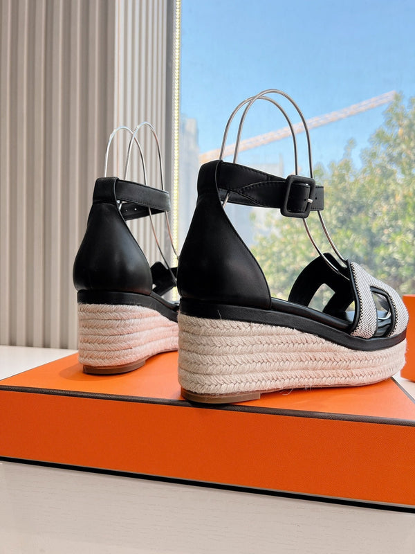 ELDA ESPADRILLE IN WHITE FABRIC AND BLACK CALFSKIN