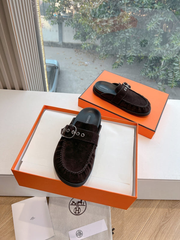 HM 25 Key Mule in pelle scamosciata color vino rosso