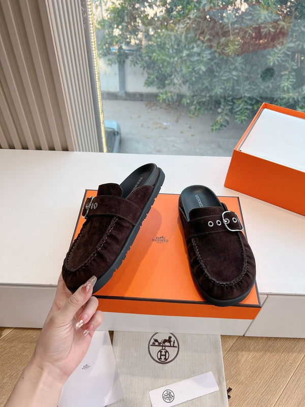 HM 25 Key Mule in pelle scamosciata color vino rosso