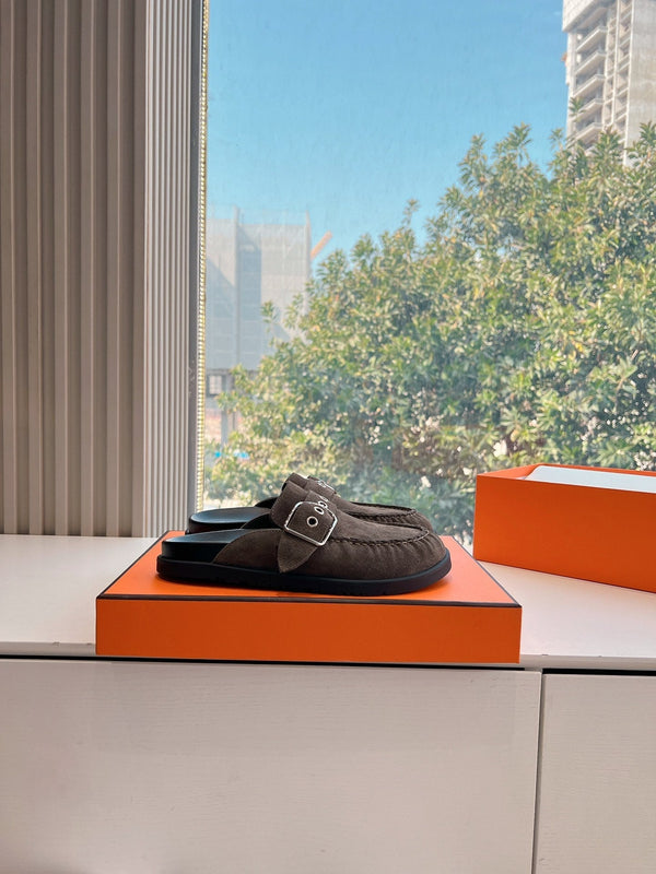 HM 25 Key Mule in pelle scamosciata grigio scuro