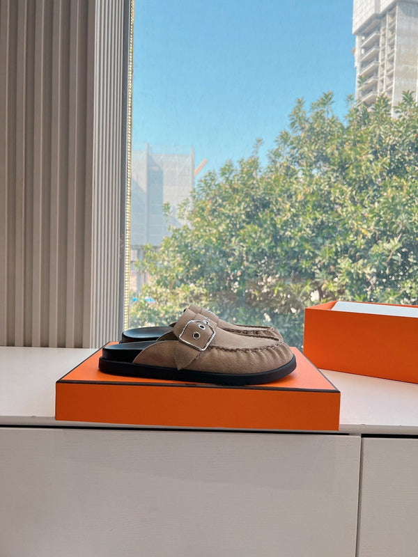 HM 25 Key Mule Grey Suede