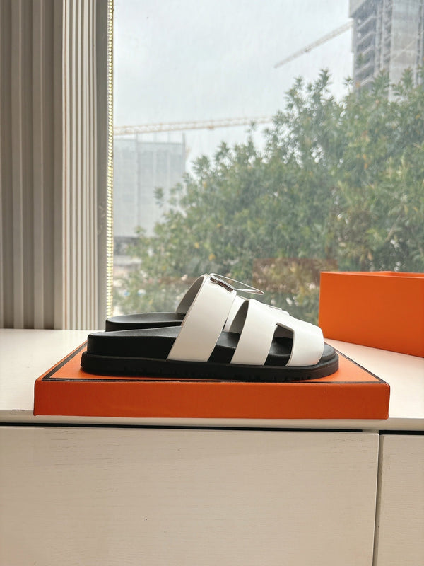 Sandalo HM 25 Cyprus in pelle di vitello bianca argento H