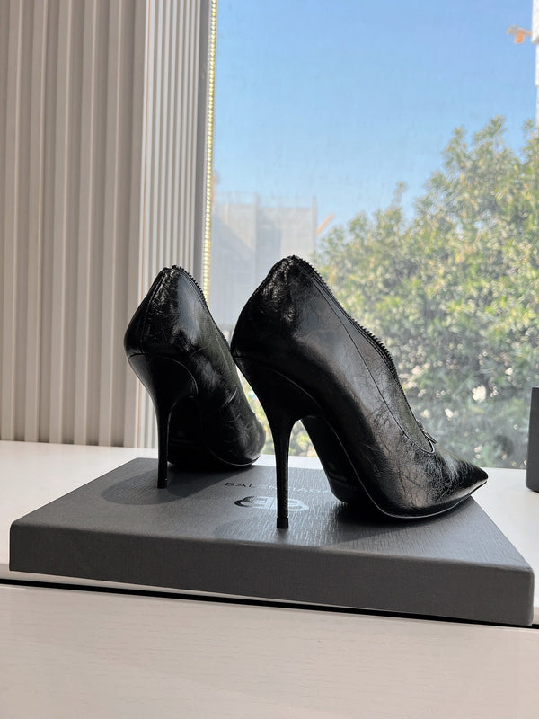 ZIPPER POINTED-TOE HIGH PUMPS IN BLACK WAX-OIL SHEEPSKIN
