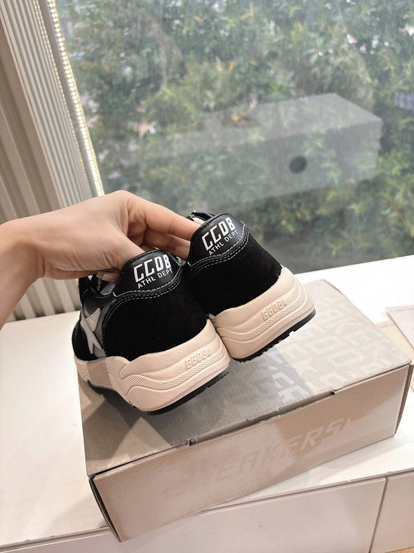 RUNNING SOLE SNEAKERS IN BLACK SUEDE AND CALFSKIN WHITE STAR