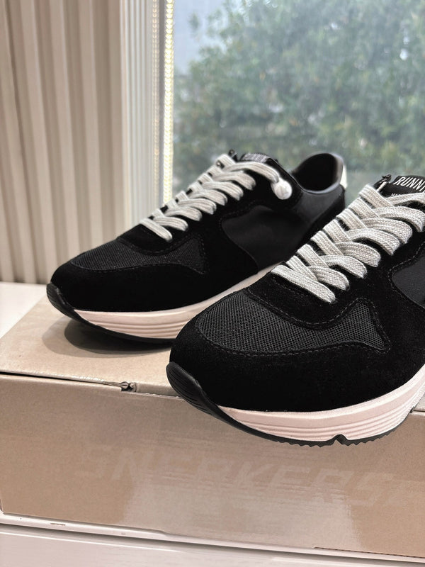 RUNNING SOLE SNEAKERS IN BLACK MESH AND SUEDE WHITE CALFSKIN STAR