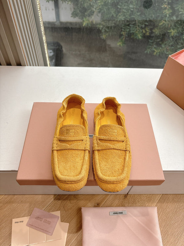 Miu G027 Orange Suede leather Loafer 223899