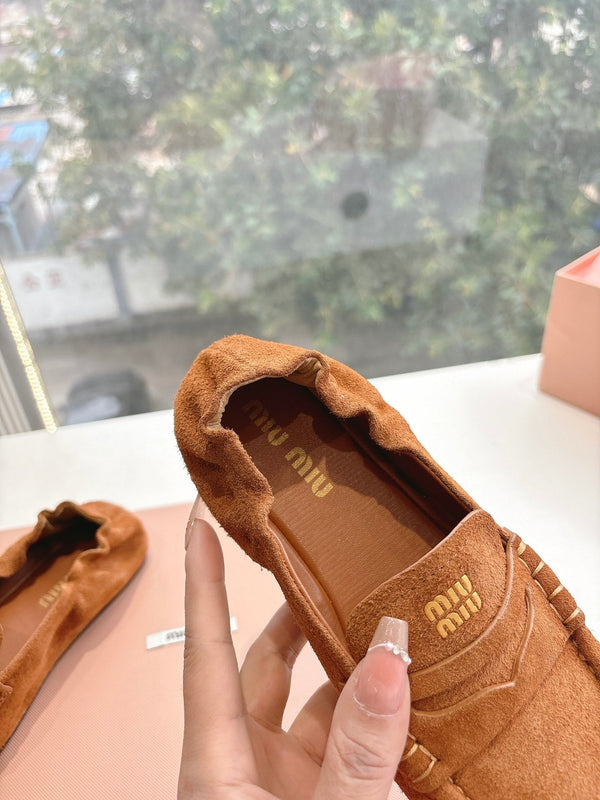 Miu G027 Gold Suede leather Loafer 223900