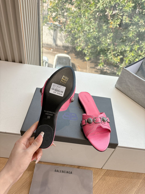 CAGOLE FLAT MULES IN FRENCH PINK CALFSKIN