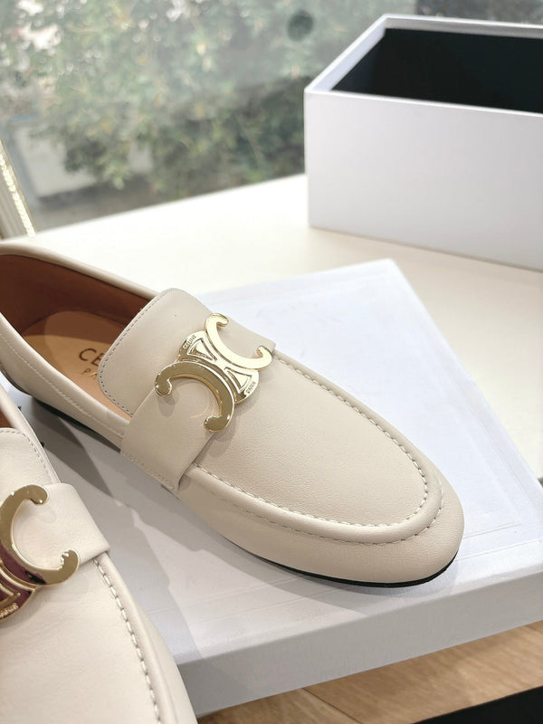 CELINE Buckle Triomphe Loafers White Leather 285957