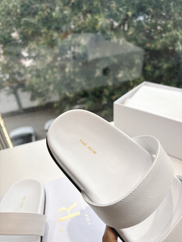 Hugh Sandal in White Cowhide 286180