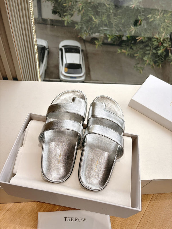 Sandalo Hugh in pelle di vacchetta metallizzata argento 286183