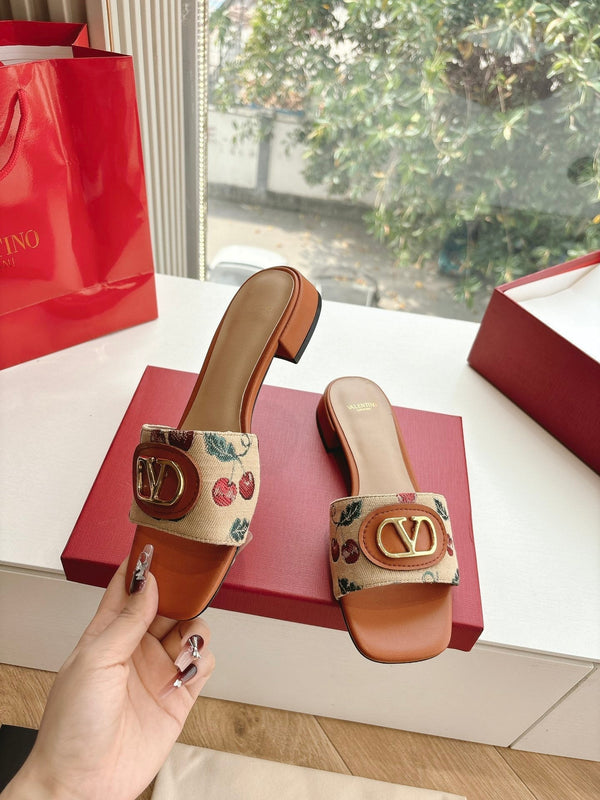 VT 2025 Cherryfic Leather Trimmed Slides Orange Sheepskin 286494