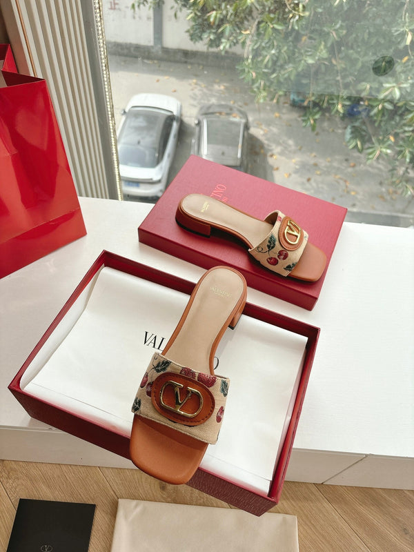 VT 2025 Cherryfic Leather Trimmed Slides Orange Sheepskin 286494